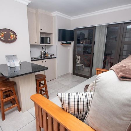 Bettyʼs Bay Van Den Berg'S Guesthouse מראה חיצוני תמונה