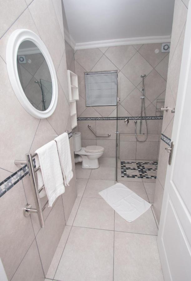 Bettyʼs Bay Van Den Berg'S Guesthouse מראה חיצוני תמונה