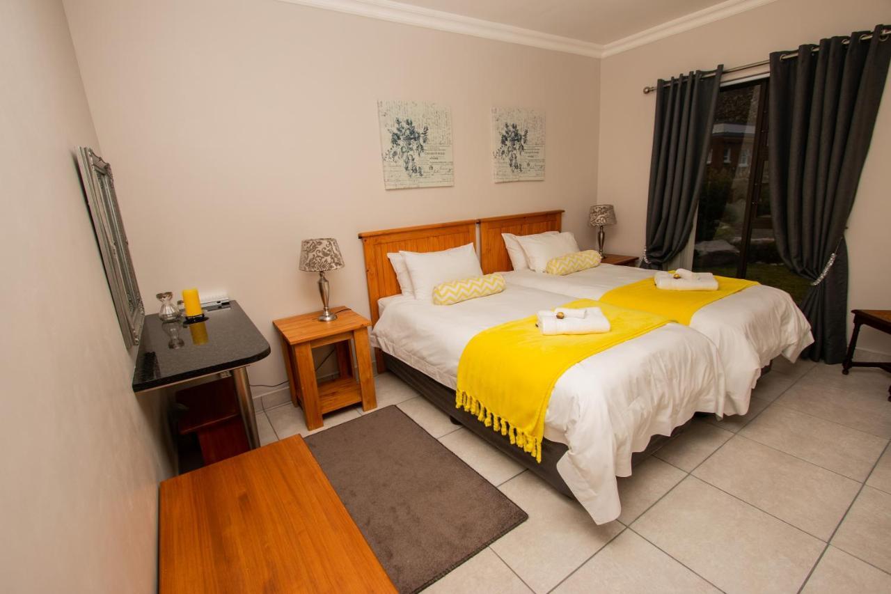 Bettyʼs Bay Van Den Berg'S Guesthouse מראה חיצוני תמונה
